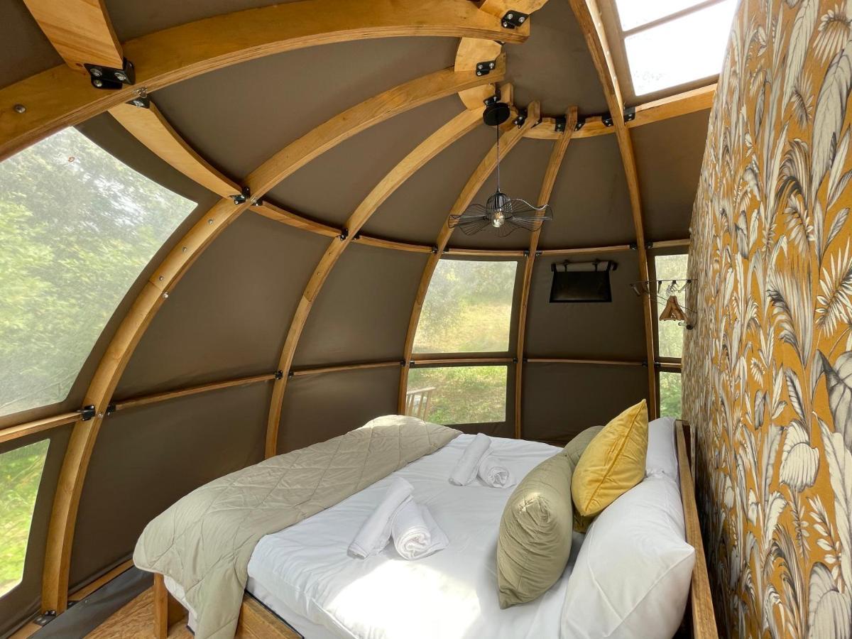 Cerchio Del Desiderio Glamping Retreat Hotel Pescara Ngoại thất bức ảnh